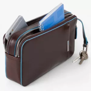 PIQUADRO – POCHETTE UOMO CON TASCA FRONTALE AC4221B2